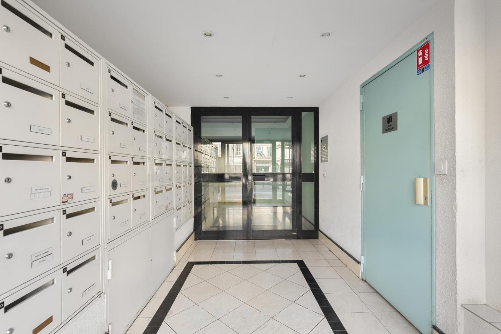 Beverly Fshh Apartment Nice